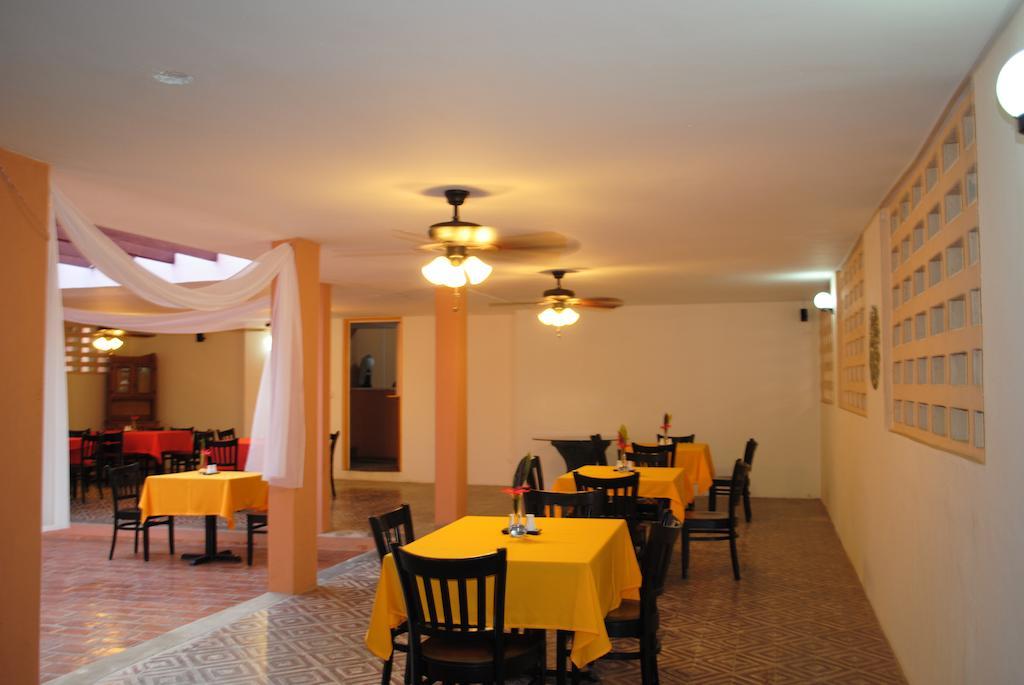 קאפ-האיטיין Hotel Imperial מראה חיצוני תמונה