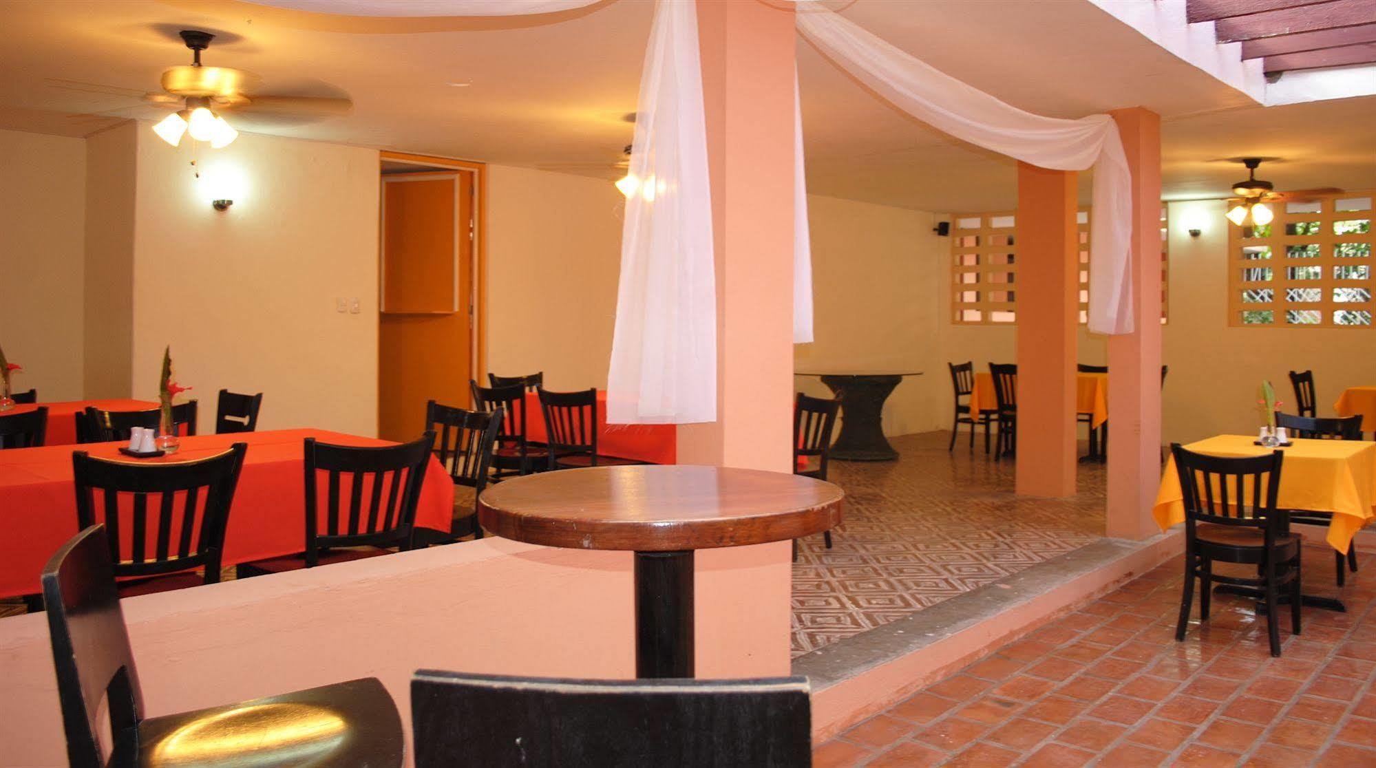 קאפ-האיטיין Hotel Imperial מראה חיצוני תמונה